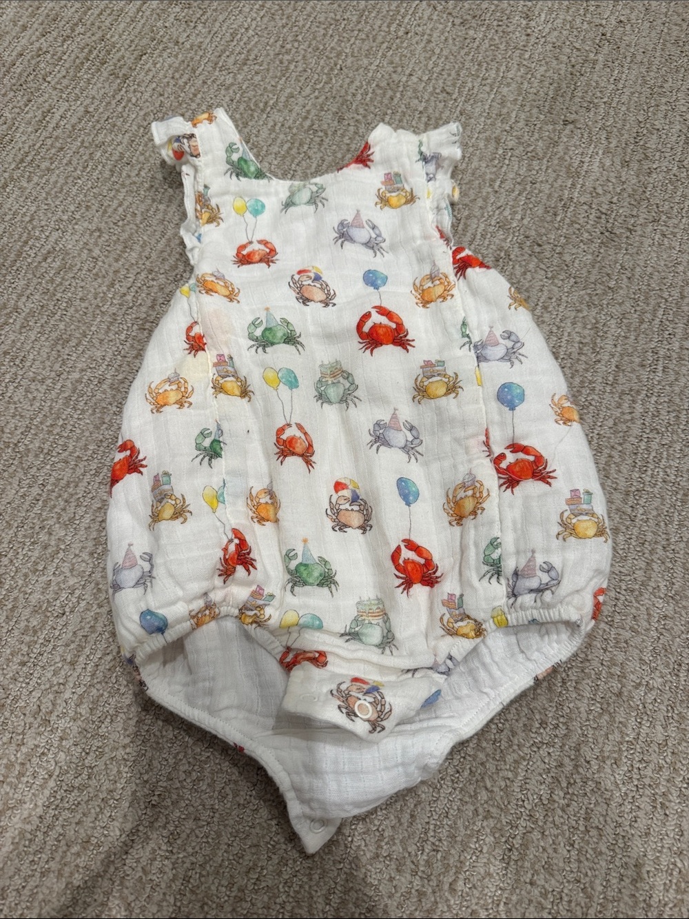 Birthday crab White Baby Muslin Crab Print Bubble Romper